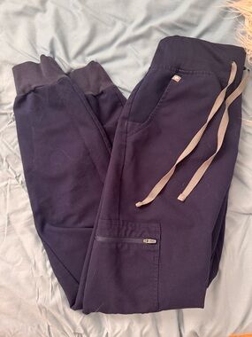 Figs Navy Elastic Waist Scrub Joggers